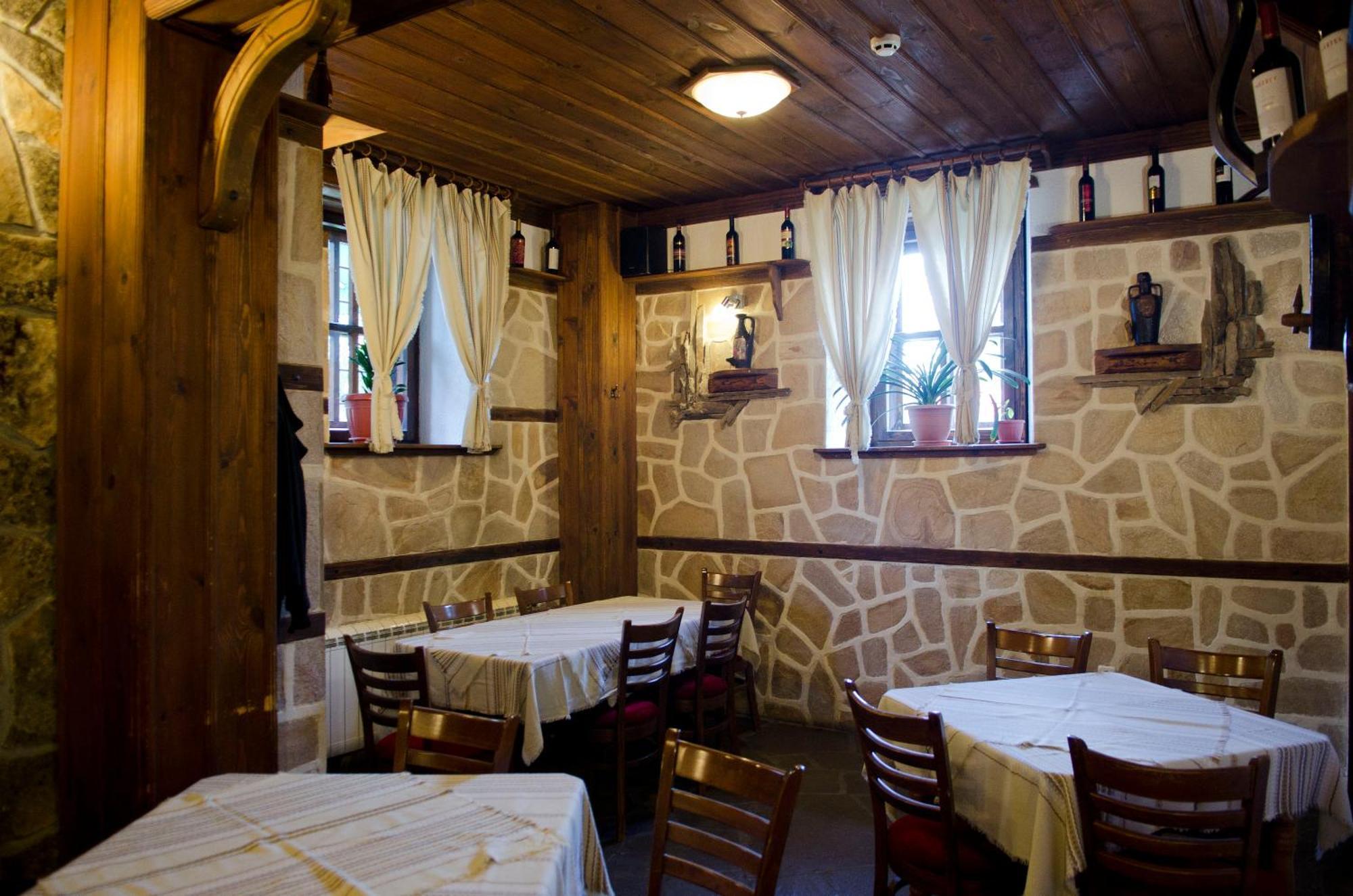 Guest house Petko Takov's House 2*